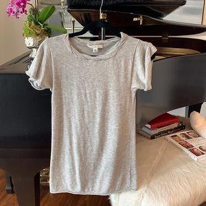 Banana Republic tshirt